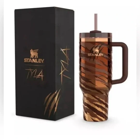 Stanley X Tyla Tyger Limited Edition-Quencher H2.0 Flowstate Tumbler 40 OZ NWT🐅 - Picture 6 of 14